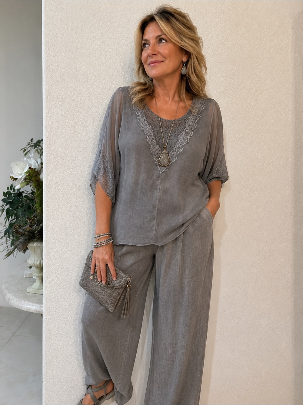 Sheer hi lo stretchy under top short sleeve chic boho top URBAN MANGO SZ M Gray